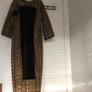 Traditional embroidered Palestinian dress